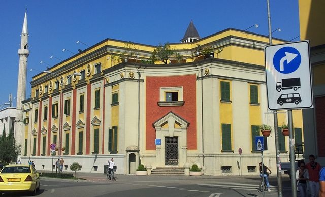 Si te merrni lejen per shtese ose ndertim banese per 45 dite. Ja 11 dokumentet e nevojshme